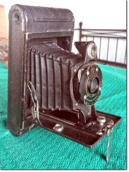 Kodak Folding Hawk-Eye No. 2 Model. B